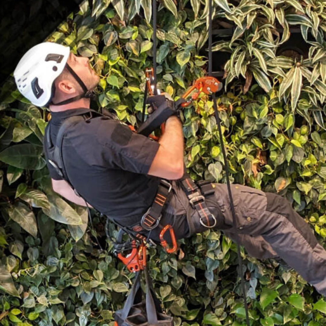 ELLERsafe Smart PPE
